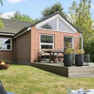 - Cozy House, 10 Min From Center Villa Århus